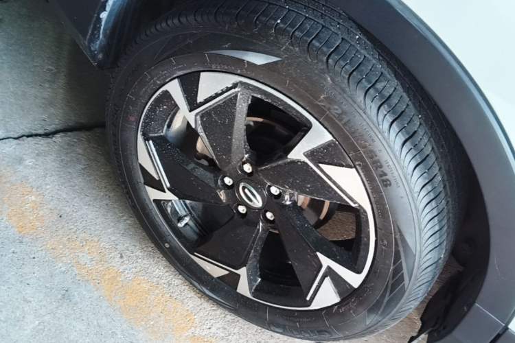 Used GAC Trumpchi GS3 2022 POWER 270T Automatic Luxury Edition Right Rear Wheel Hub