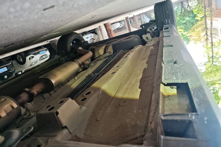 Used GAC Trumpchi GS3 2022 POWER 270T Automatic Luxury Edition Right Side Sill