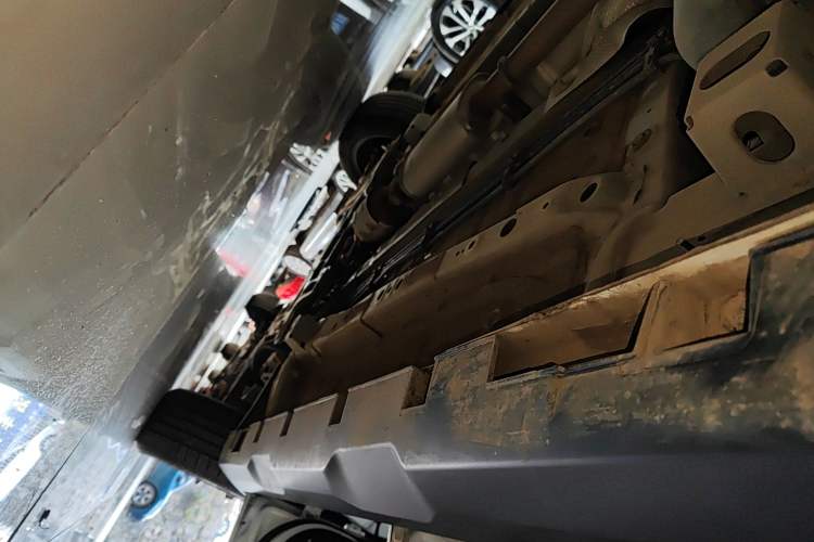 Used GAC Trumpchi GS3 2022 POWER 270T Automatic Luxury Edition Right Side Sill