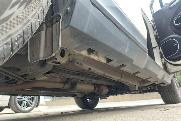 Used GAC Trumpchi GS3 2022 POWER 270T Automatic Luxury Edition Right Side Sill