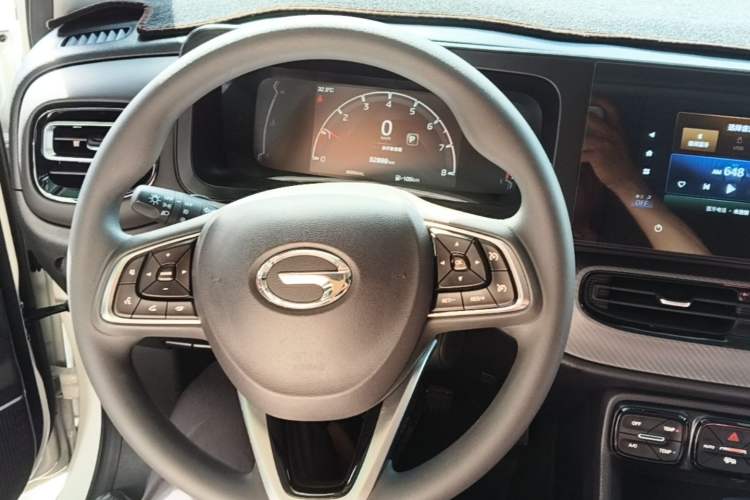 Used GAC Trumpchi GS3 2022 POWER 270T Automatic Luxury Edition Steering Wheel