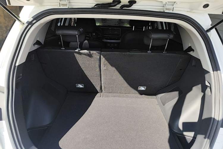Used GAC Trumpchi GS3 2022 POWER 270T Automatic Luxury Edition Trunk
