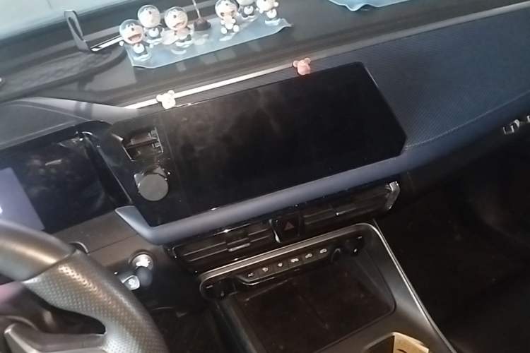Used GAC Trumpchi GS3 2023 Shadow Speed 270T Enjoyment Edition Audio And AC Panel