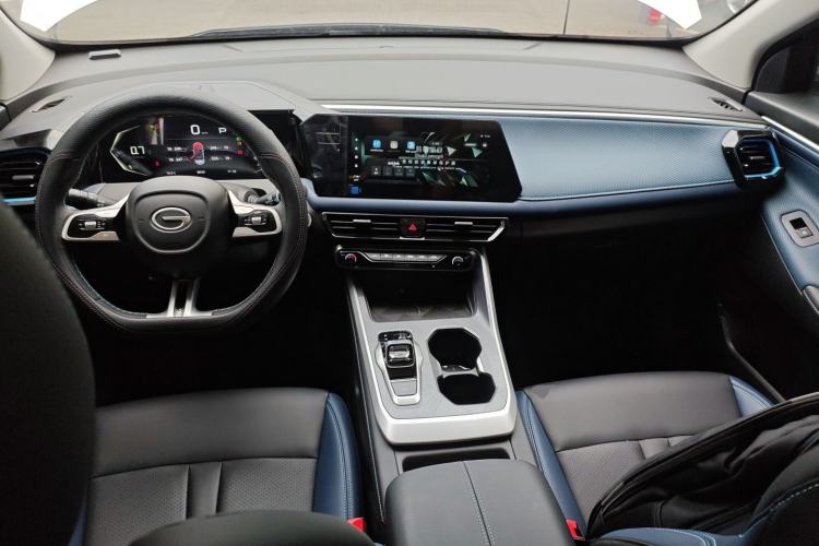Used GAC Trumpchi GS3 2023 Shadow Speed 270T Enjoyment Edition Center Console