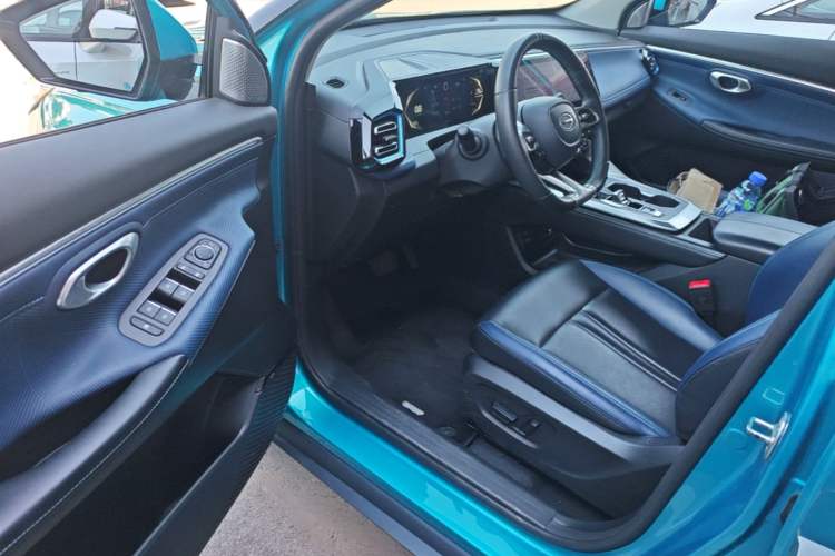 Used GAC Trumpchi GS3 2023 Shadow Speed 270T R-STYLE Edition Driver Seat