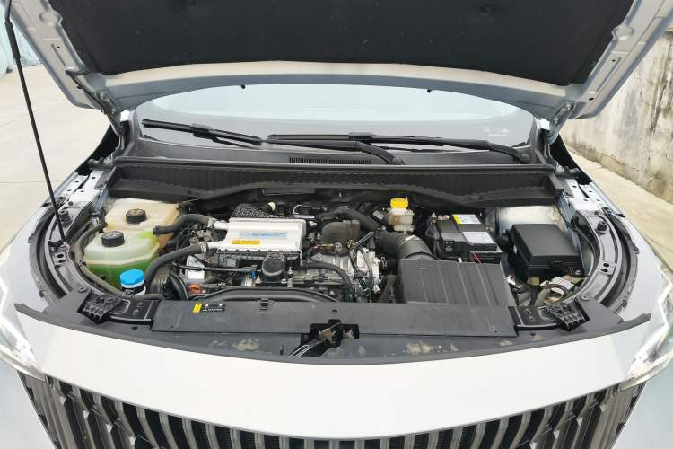 Used GAC Trumpchi GS3 2023 Shadow Speed 270T Enjoyment Edition Engine Bay