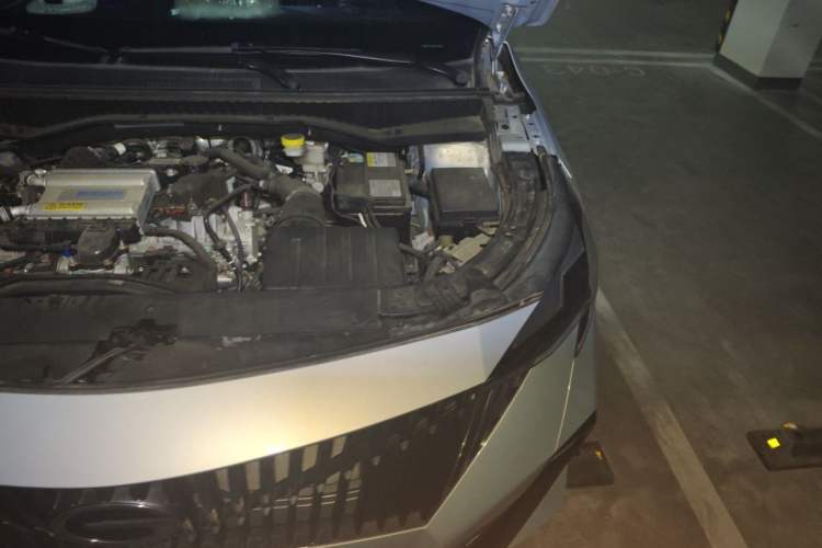 Used GAC Trumpchi GS3 2023 Shadow Speed 270T Dynamic Intelligence Edition Engine Bay Left
