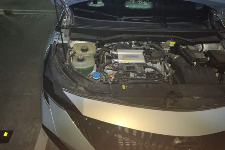 Used GAC Trumpchi GS3 2023 Shadow Speed 270T Dynamic Intelligence Edition Engine Bay Right