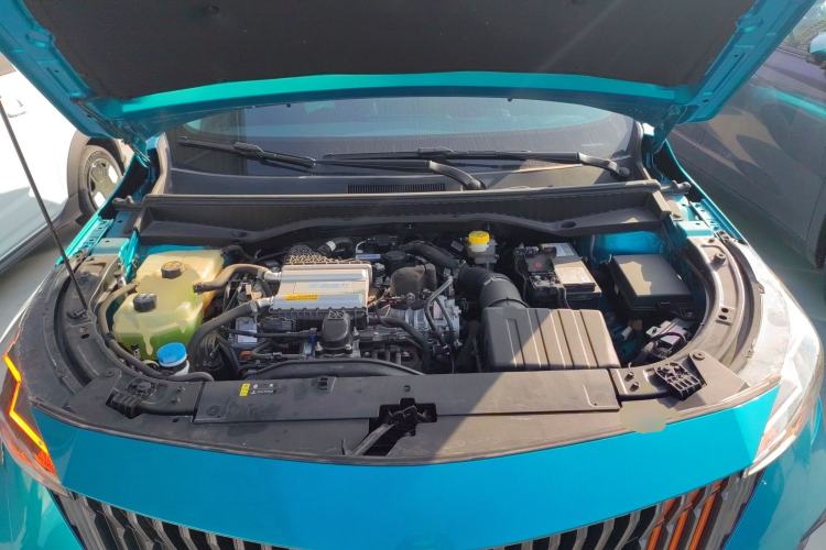 Used GAC Trumpchi GS3 2023 Shadow Speed 270T R-STYLE Edition Engine Bay