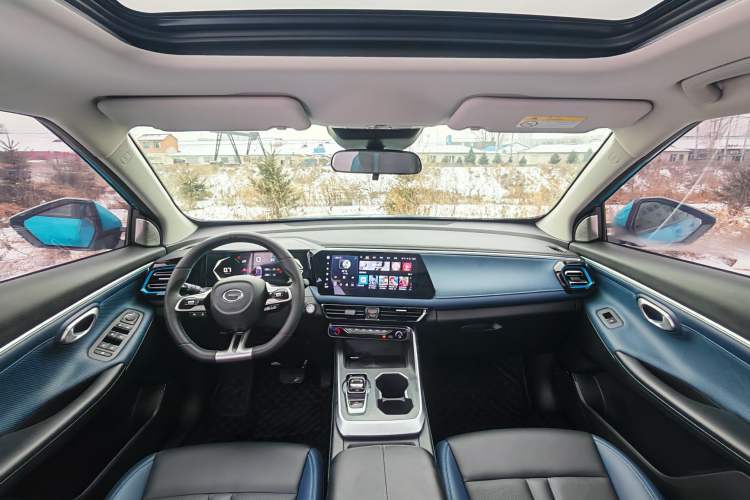 Used GAC Trumpchi GS3 2023 Shadow Speed 270T R-STYLE Edition Interior 2