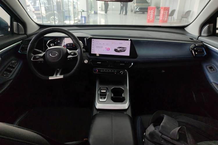 Used GAC Trumpchi GS3 2023 Shadow Speed 270T R-STYLE Edition Interior 2