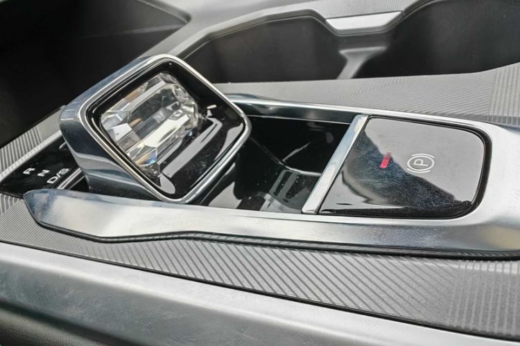 Used GAC Trumpchi GS3 2023 Shadow Speed 270T R-STYLE Edition Interior 2