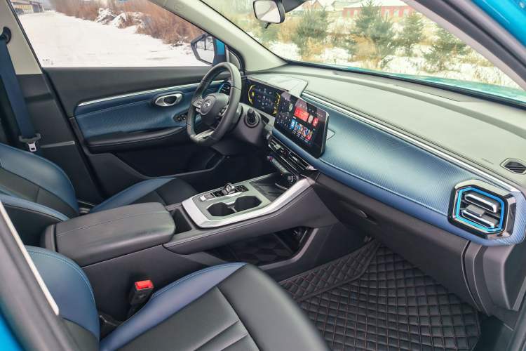 Used GAC Trumpchi GS3 2023 Shadow Speed 270T R-STYLE Edition Interior 3