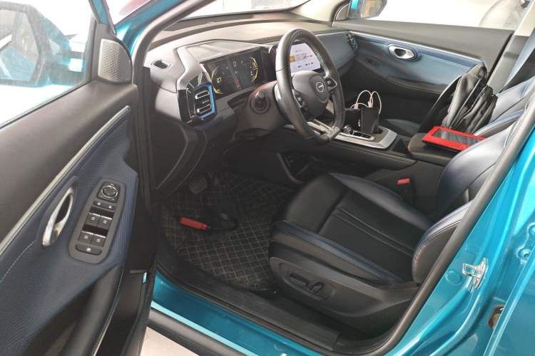 Used GAC Trumpchi GS3 2023 Shadow Speed 270T R-STYLE Edition Interior 3