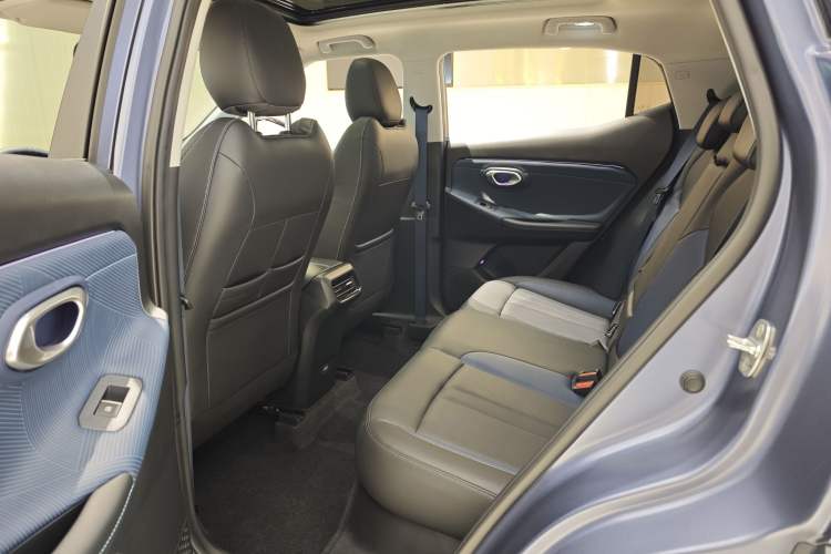 Used GAC Trumpchi GS3 2023 Shadow Speed 270T R-STYLE Edition Interior 5