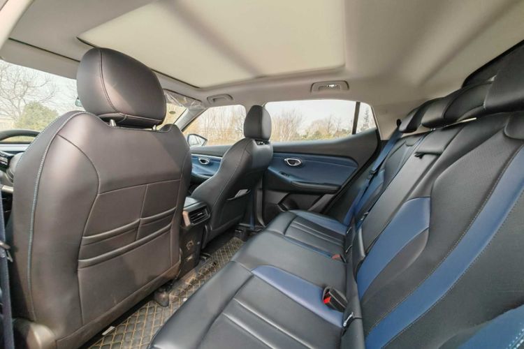 Used GAC Trumpchi GS3 2023 Shadow Speed 270T R-STYLE Edition Interior 5