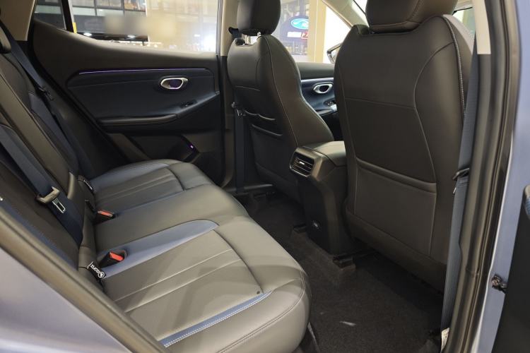 Used GAC Trumpchi GS3 2023 Shadow Speed 270T R-STYLE Edition Interior 8
