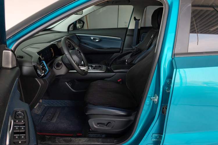 Used GAC Trumpchi GS3 2023 Shadow Speed 270T R-STYLE Edition Left Front Seat