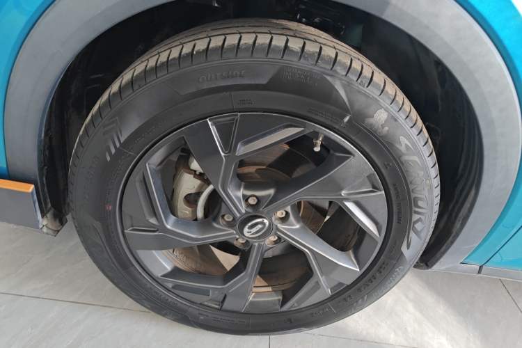 Used GAC Trumpchi GS3 2023 Shadow Speed 270T R-STYLE Edition Left Front Wheel Hub