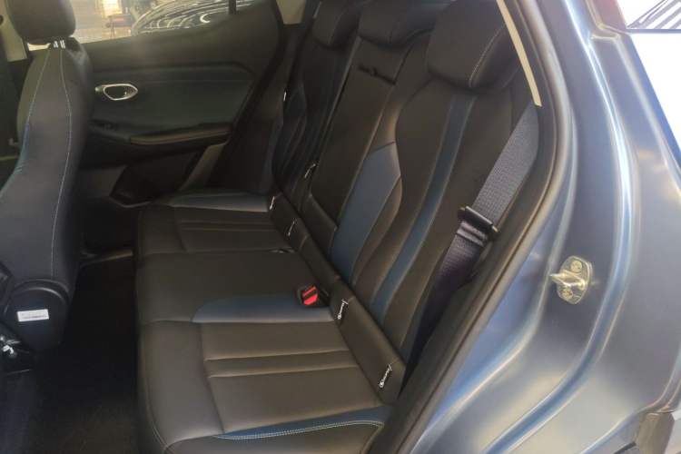 Used GAC Trumpchi GS3 2023 Shadow Speed 270T R-STYLE Edition Left Rear Seat