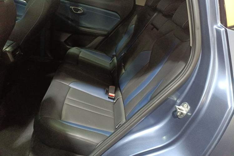 Used GAC Trumpchi GS3 2023 Shadow Speed 270T R-STYLE Edition Left Rear Seat
