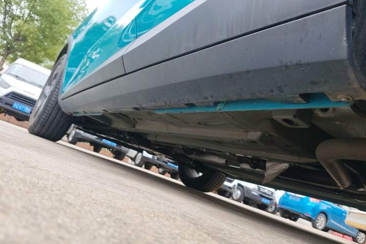 Used GAC Trumpchi GS3 2023 Shadow Speed 270T R-STYLE Edition Left Side Sill
