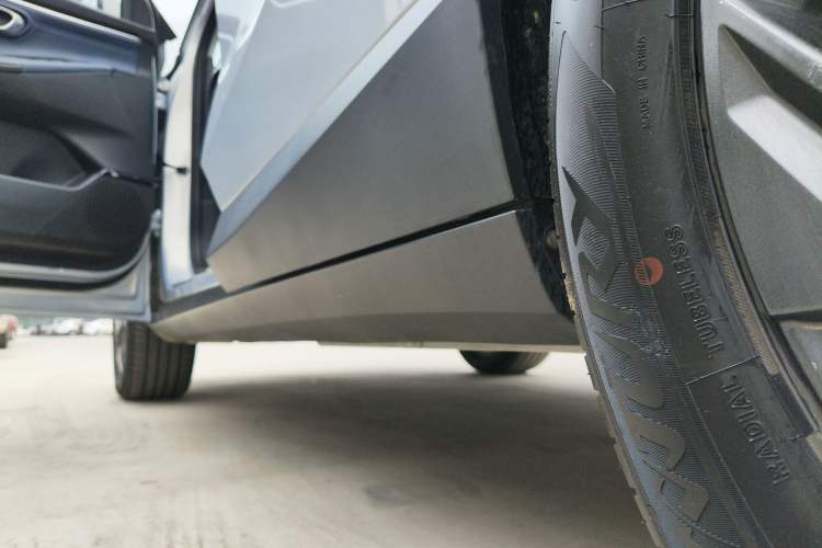 Used GAC Trumpchi GS3 2023 Shadow Speed 270T Enjoyment Edition Left Side Sill