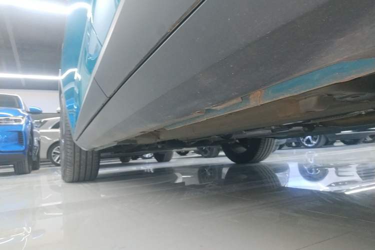 Used GAC Trumpchi GS3 2023 Shadow Speed 270T R-STYLE Edition Left Side Sill