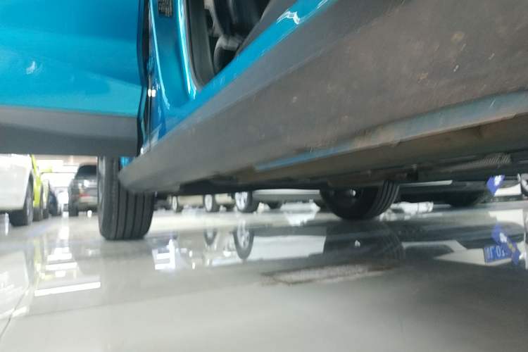 Used GAC Trumpchi GS3 2023 Shadow Speed 270T R-STYLE Edition Right Side Sill