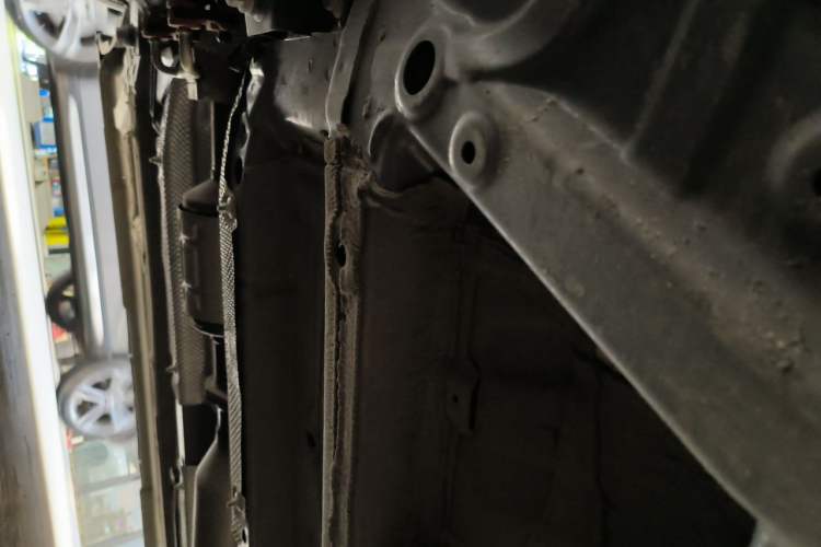 Used GAC Trumpchi GS3 2023 Yingsu 270T Jingqu Edition Chassis Front Left