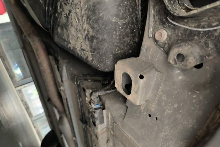 Used GAC Trumpchi GS3 2023 Yingsu 270T Jingqu Edition Chassis Rear Right