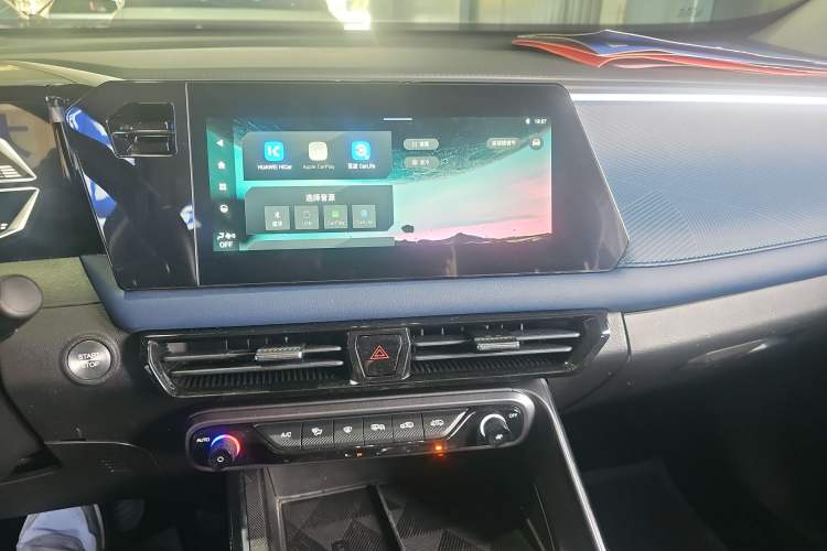 Used GAC Trumpchi GS3 2023 Shadow Speed 270T Enjoyment Edition Audio And AC Panel