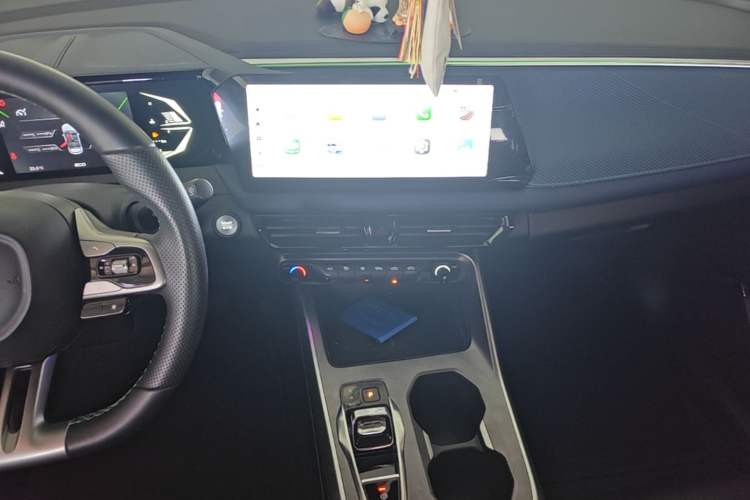 Used GAC Trumpchi GS3 2023 Shadow Speed 270T Dynamic Intelligence Edition Audio And AC Panel