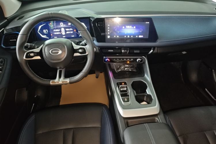 Used GAC Trumpchi GS3 2023 Shadow Speed 270T Enjoyment Edition Center Console