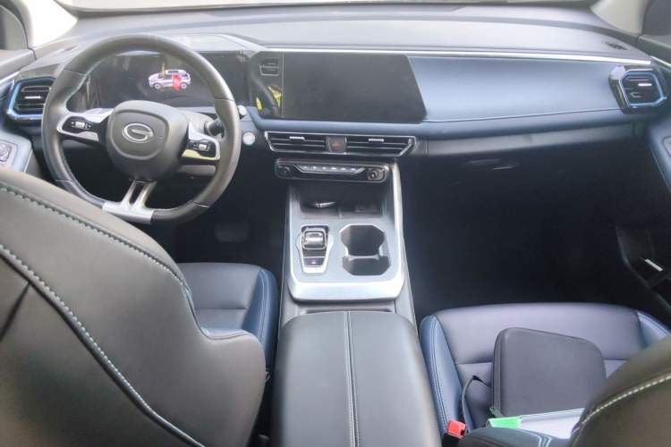 Used GAC Trumpchi GS3 2023 Shadow Speed 270T Enjoyment Edition Center Console