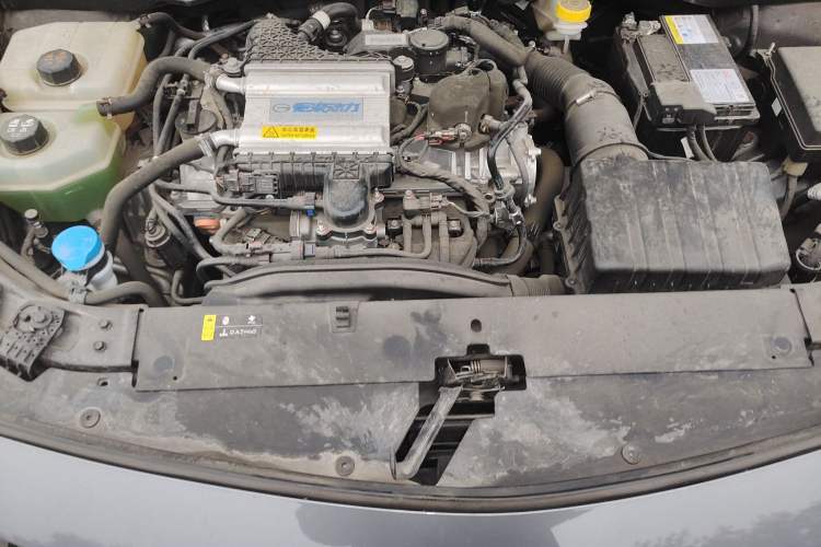 Used GAC Trumpchi GS3 2023 Shadow Speed 270T Dynamic Intelligence Edition Engine Bay