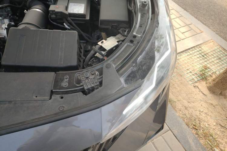 Used GAC Trumpchi GS3 2023 Shadow Speed 270T Enjoyment Edition Engine Bay Left