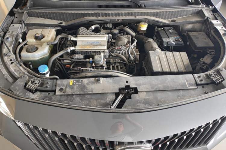 Used GAC Trumpchi GS3 2023 Shadow Speed 270T Dynamic Intelligence Edition Engine Bay