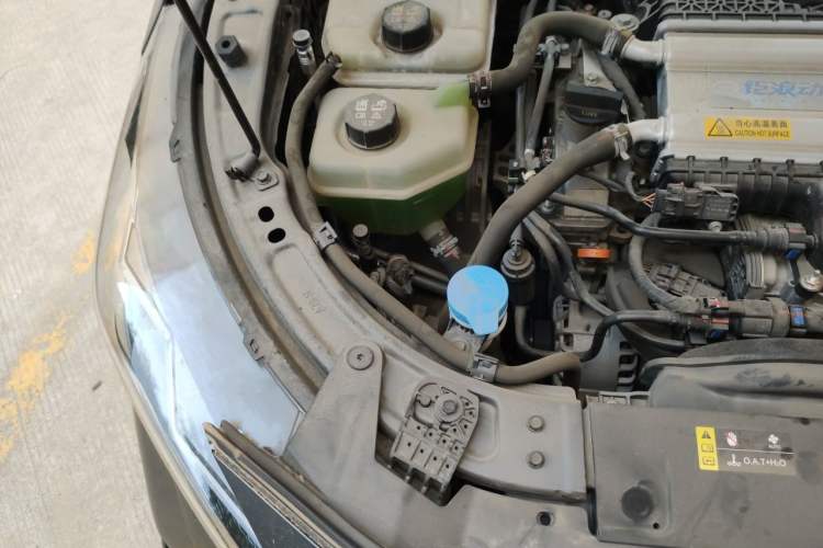 Used GAC Trumpchi GS3 2023 Shadow Speed 270T Enjoyment Edition Engine Bay Right