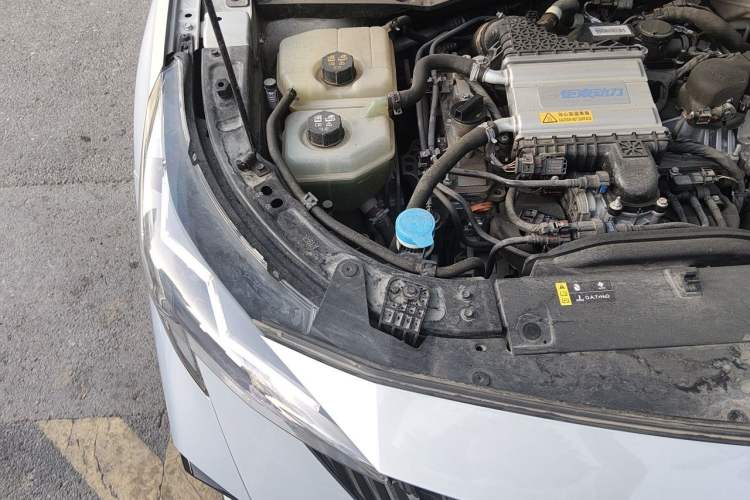 Used GAC Trumpchi GS3 2023 Shadow Speed 270T Enjoyment Edition Engine Bay Right