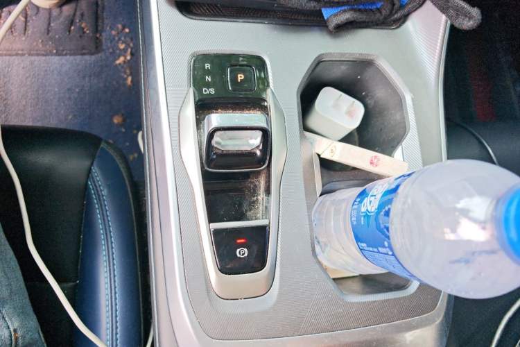 Used GAC Trumpchi GS3 2023 Shadow Speed 270T Enjoyment Edition Gear Lever