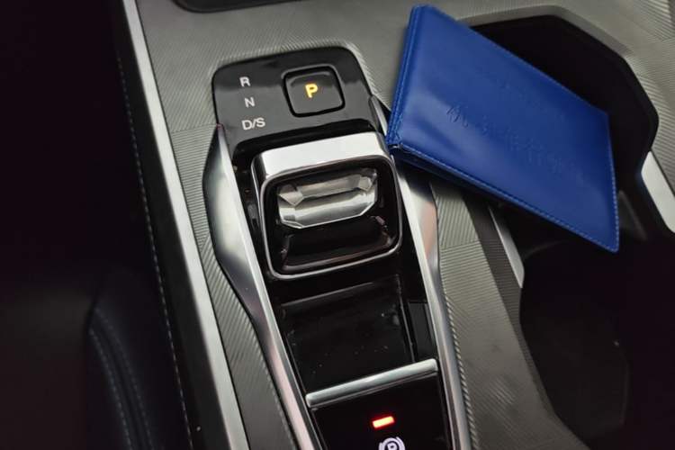 Used GAC Trumpchi GS3 2023 Shadow Speed 270T Dynamic Intelligence Edition Gear Lever