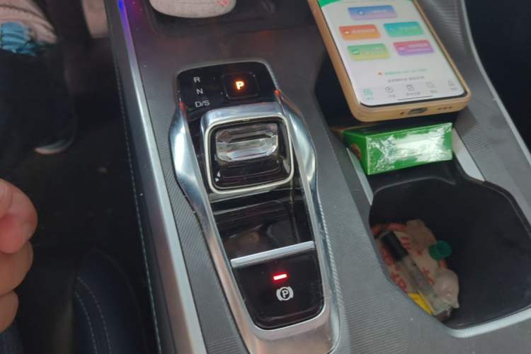 Used GAC Trumpchi GS3 2023 Shadow Speed 270T Dynamic Intelligence Edition Gear Lever