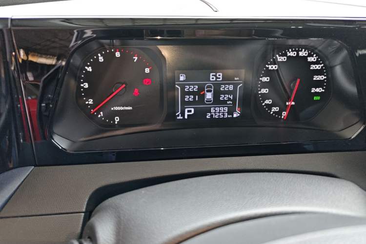 Used GAC Trumpchi GS3 2023 Yingsu 270T Jingqu Edition Instrument Cluster