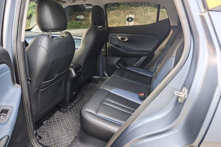 Used GAC Trumpchi GS3 2023 Shadow Speed 270T R-STYLE Edition Interior 3