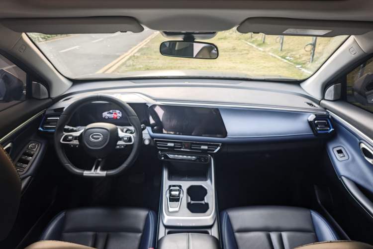 Used GAC Trumpchi GS3 2023 Shadow Speed 270T R-STYLE Edition Interior 4