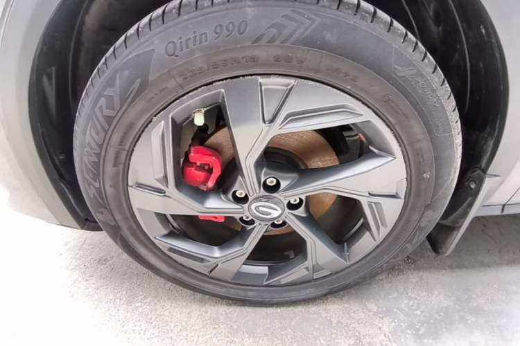 Used GAC Trumpchi GS3 2023 Shadow Speed 270T Enjoyment Edition Left Front Wheel Hub