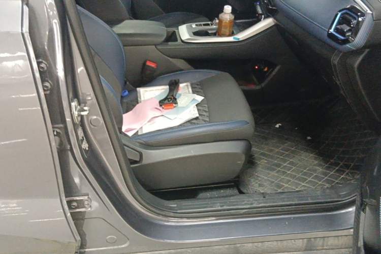 Used GAC Trumpchi GS3 2023 Yingsu 270T Jingqu Edition Right Front Seat