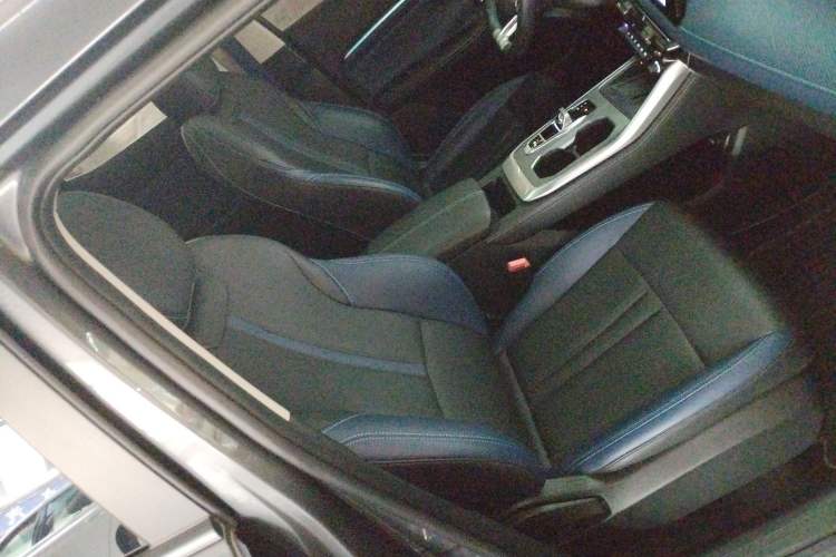 Used GAC Trumpchi GS3 2023 Shadow Speed 270T Dynamic Intelligence Edition Right Front Seat
