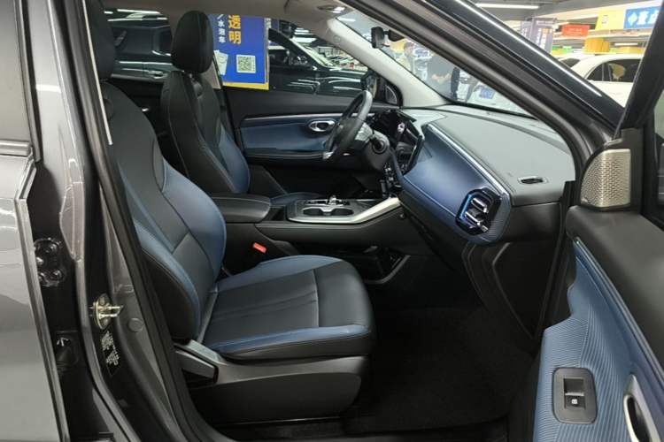 Used GAC Trumpchi GS3 2023 Shadow Speed 270T Dynamic Intelligence Edition Right Front Seat